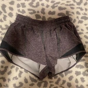 lululemon hotty hot shorts (low rise)